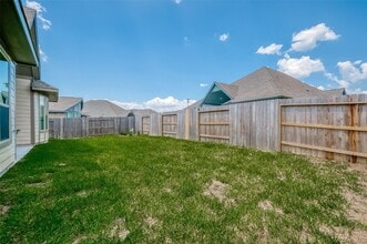 Building Photo - 1422 Munson Valley Rd