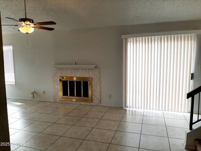 Building Photo - 4243 E Contessa St