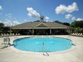 Building Photo - Wendover At Meadowood