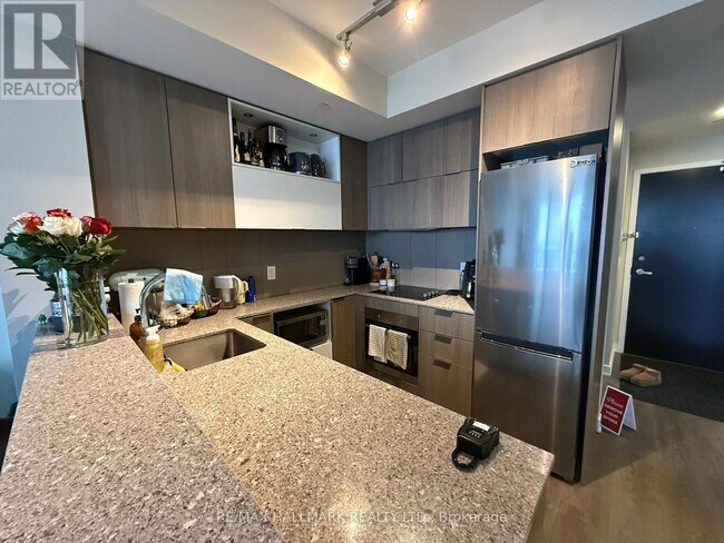 Building Photo - 55 Regent Park Blvd