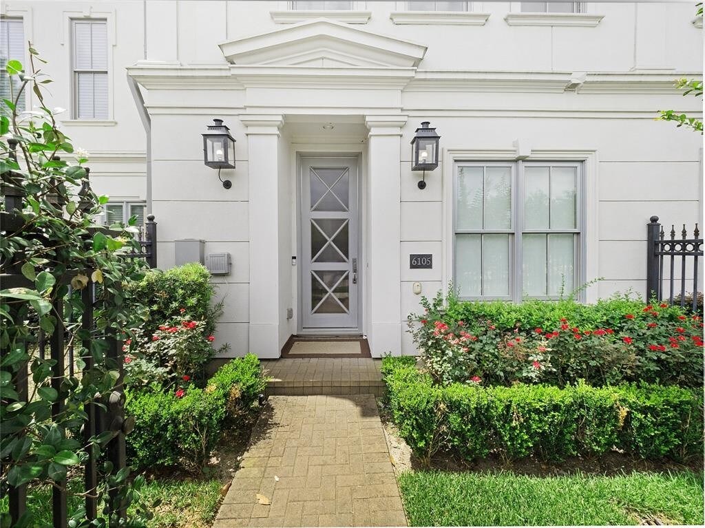 Foto principal - 6105 Westview Dr