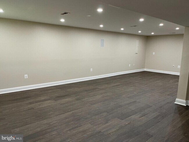 Foto del edificio - 1407 Montague St NW