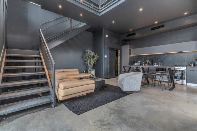 Foto del edificio - 2703 Blodgett St