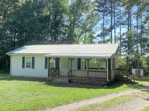 Building Photo - 10671 Buggs Island Rd