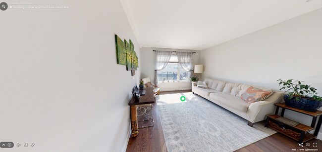 Foto del edificio - 1335 N 7th St