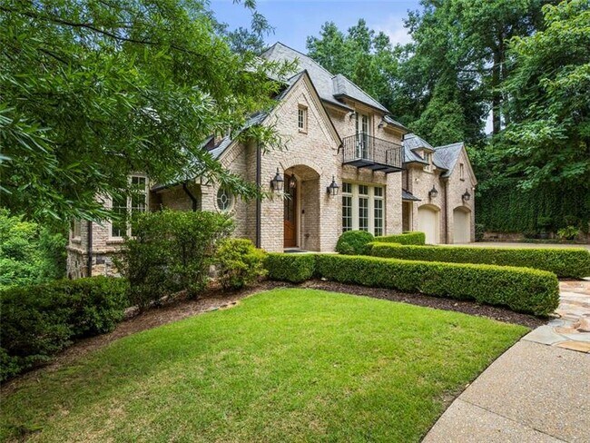 Building Photo - 2969 Andrews Dr NW