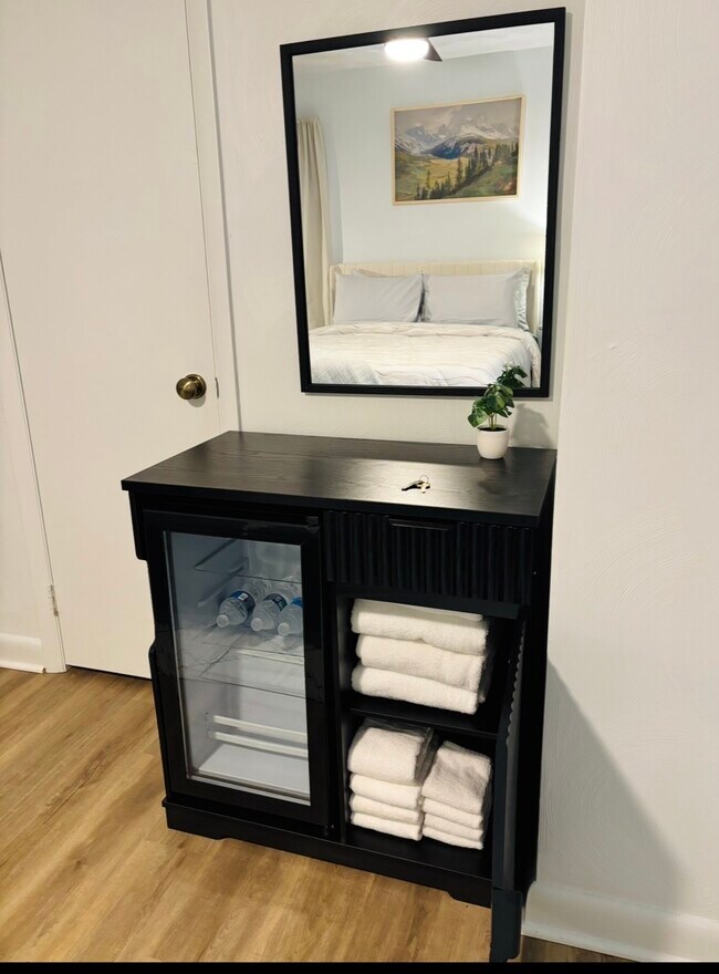 Foto del edificio - 3441 Bruin Dr