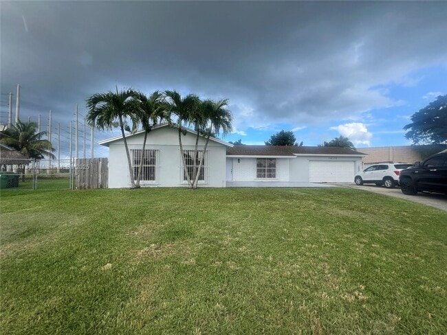 Building Photo - 26121 SW 130th Ave