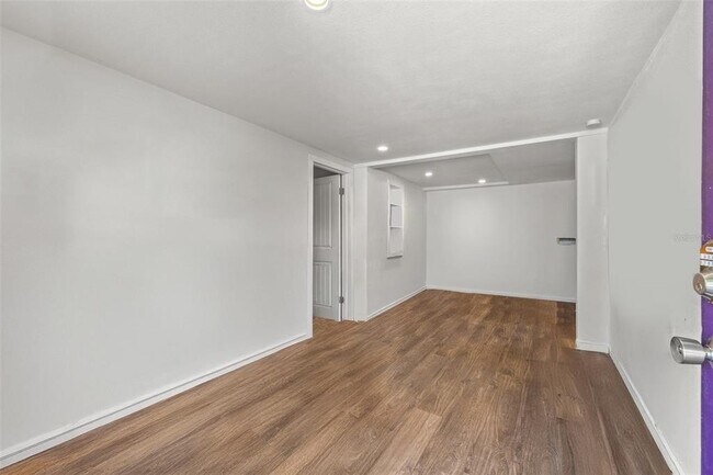 Foto del edificio - 2501 Oakdale St S