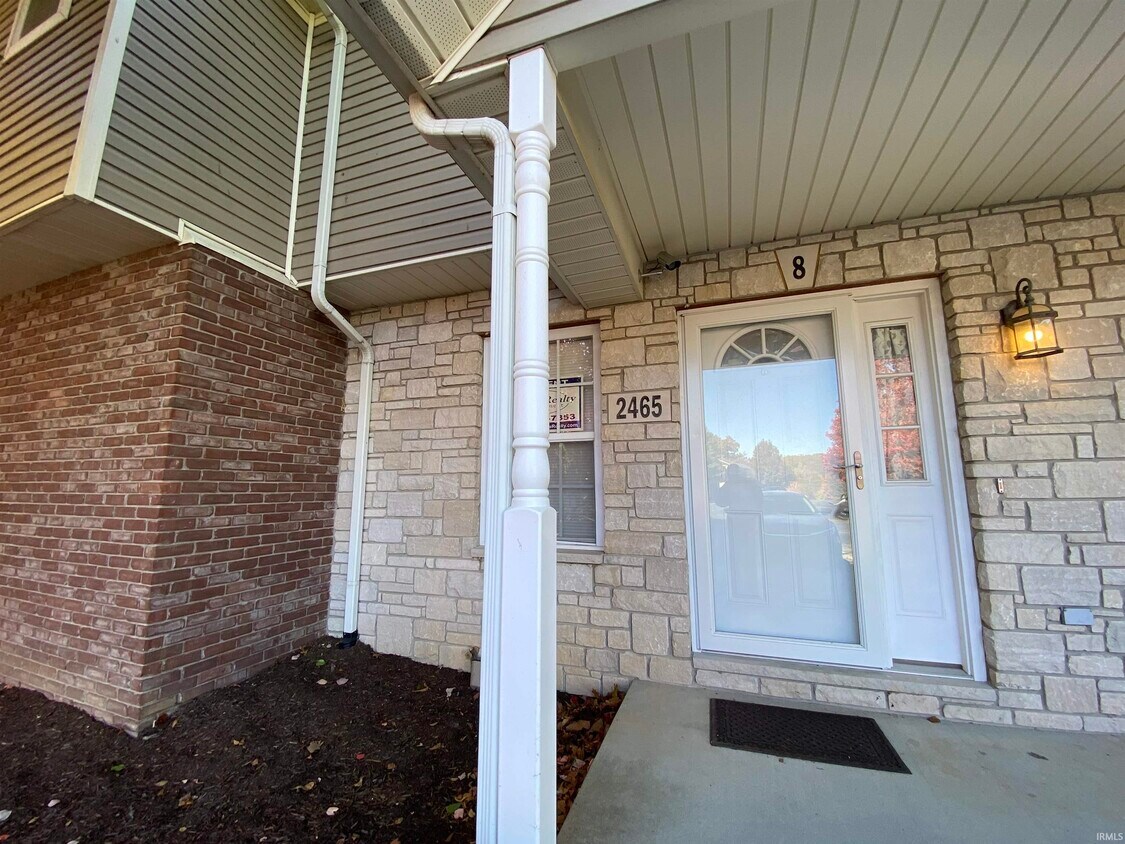 Foto principal - 2465 S Woolery Mill Dr