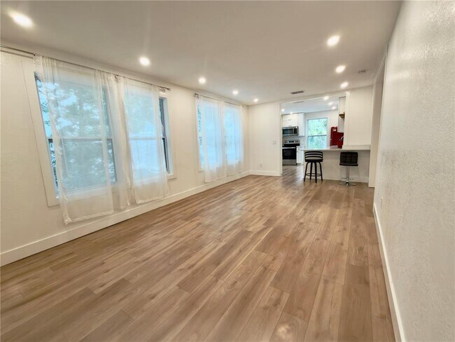 Foto del edificio - 2238 Quincy St S