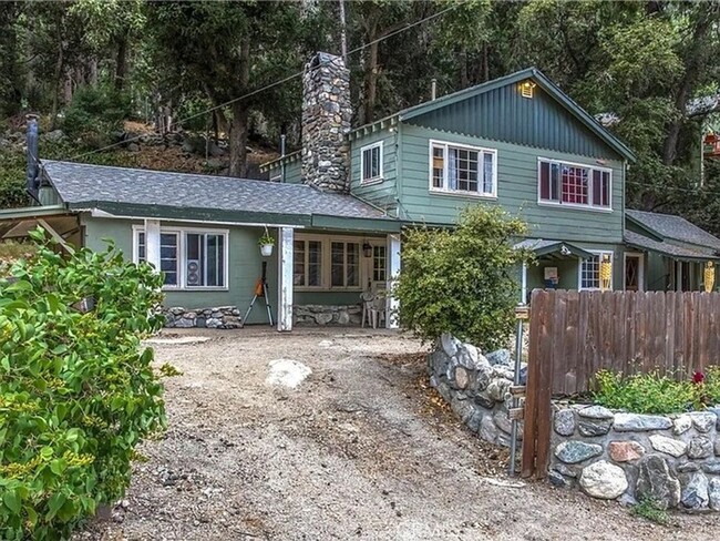 Building Photo - 40993 Oak Creek Rd