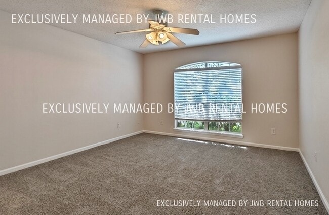 Building Photo - 829 Oak Arbor Cir