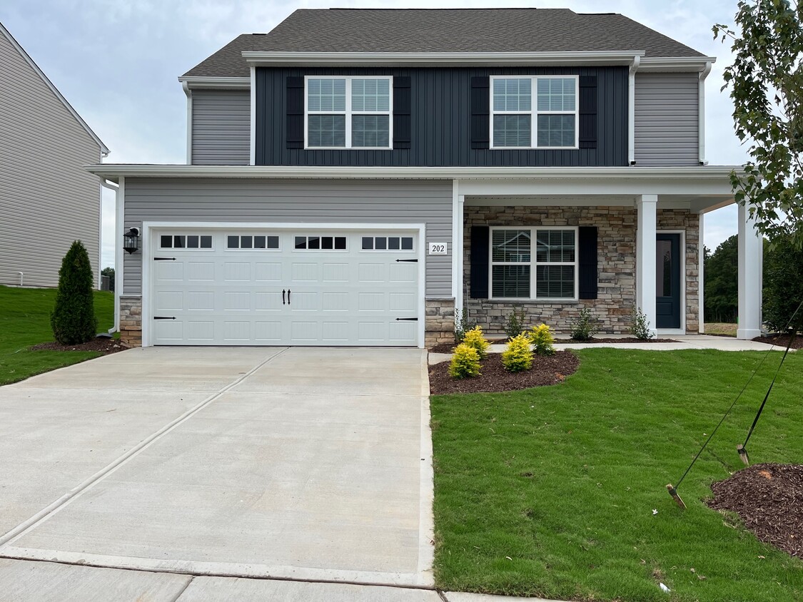 202 Sweet Violet Dr, Youngsville, NC 27596 House Rental in