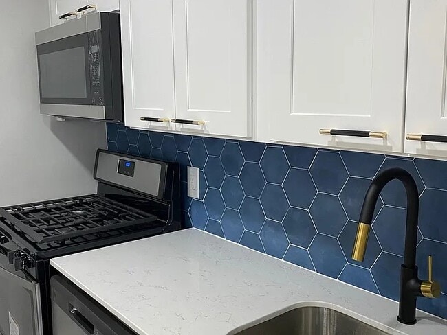 Building Photo - Palmetto Apartments