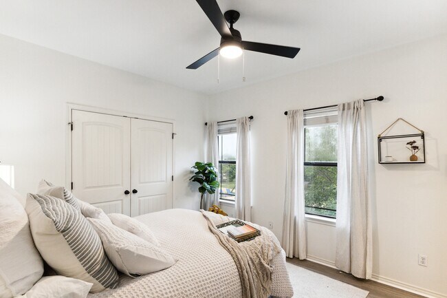 Building Photo - The Village on Telluride