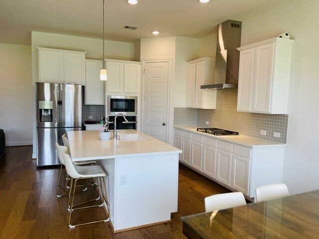 Foto del edificio - 13710 Saxon Cliff Ln