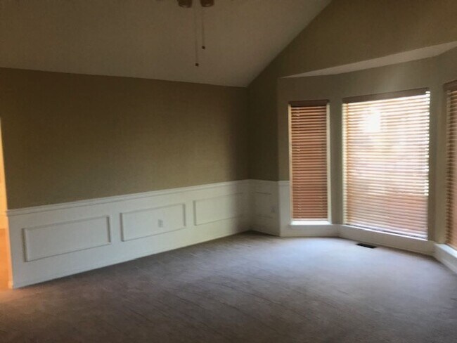 Foto del edificio - Two Story Home By Old Sundance Golf Course