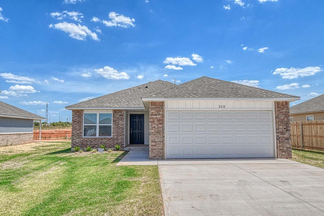 Primary Photo - Brand New Construction in Wildhorse Canyon...