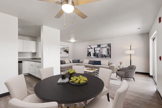 Foto del edificio - Riverstone Townhomes
