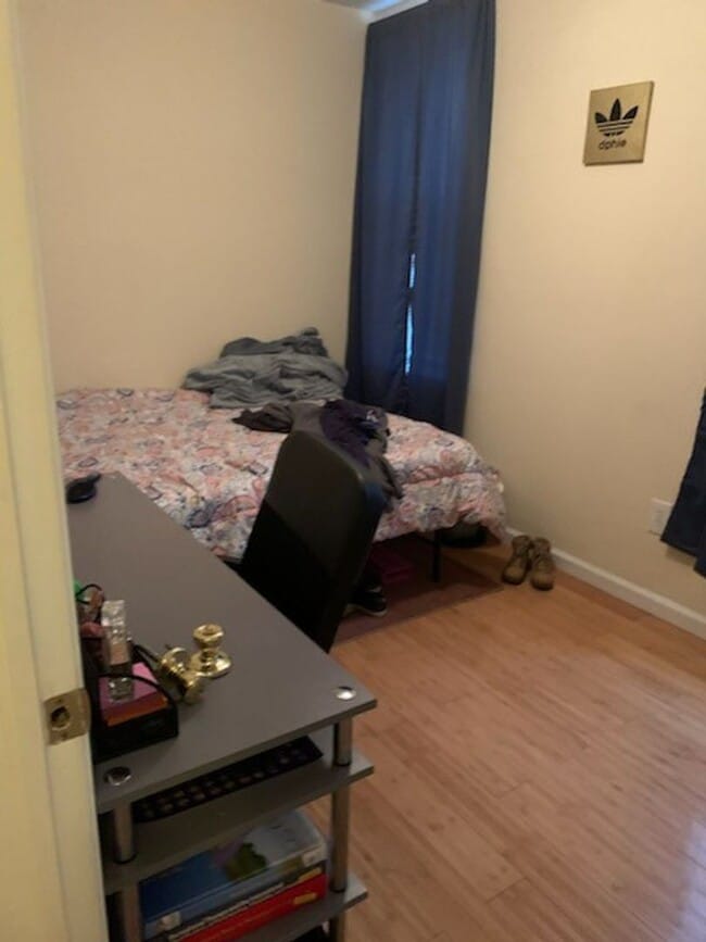 Photo - 1849 Willington St Apartment