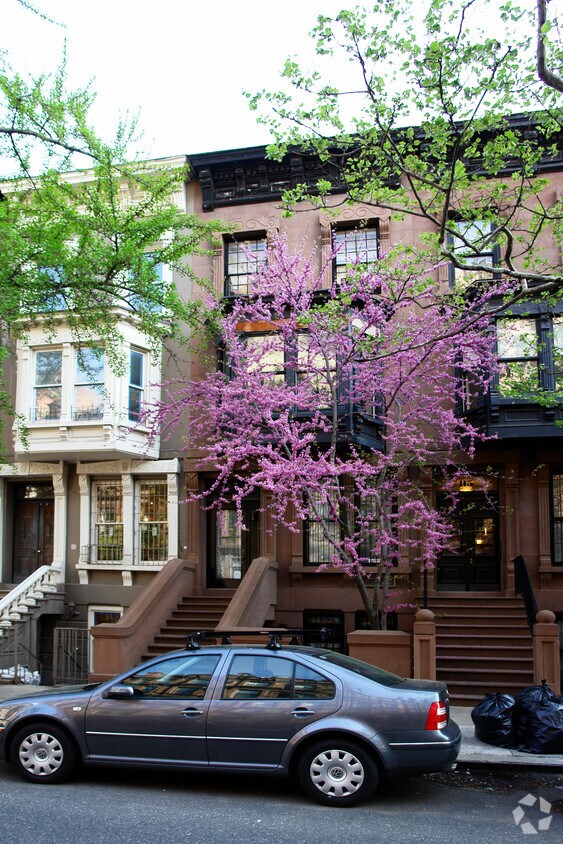 Foto del edificio - 117 W 87th St