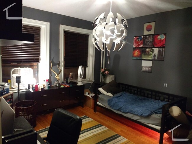 Foto del edificio - 20 Glenville Ave