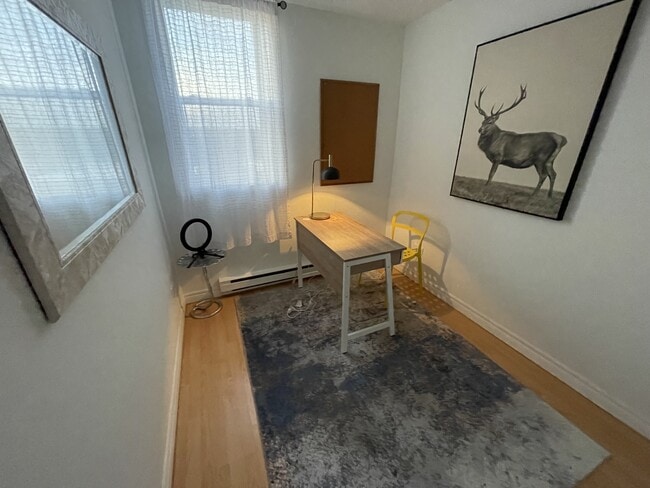 Building Photo - 153 Forest Rd