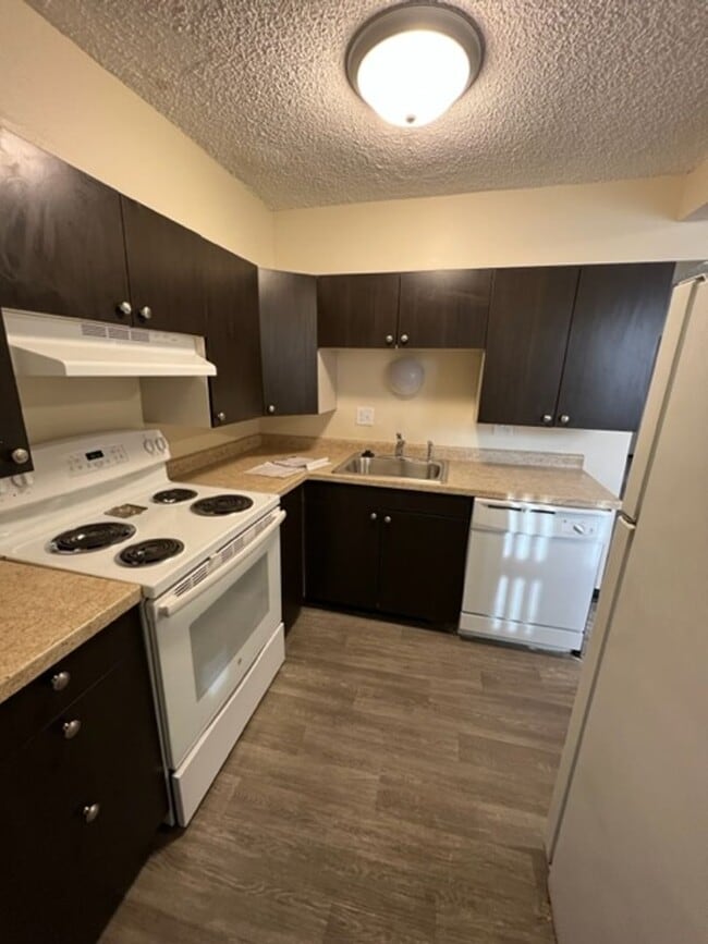 Building Photo - SouthSide Duplex