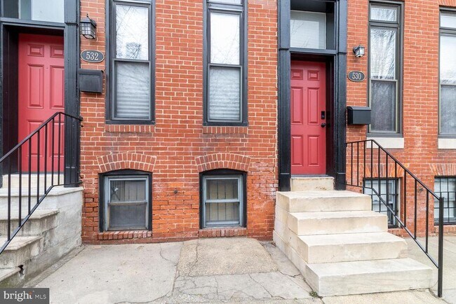 Building Photo - 530 Laurens St