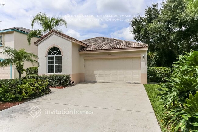 Building Photo - 1401 Banyan Cir
