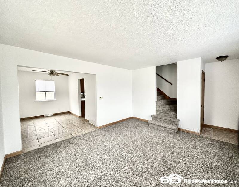 4219 Clinton Ave, Des Moines, IA 50310 Condo for Rent in Des Moines