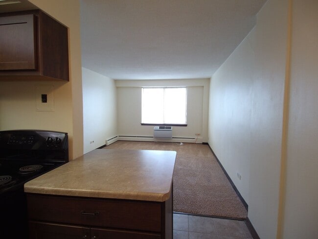 Interior Photo - Lake Summit