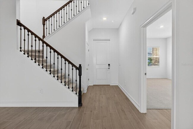 Building Photo - 6925 116th St E