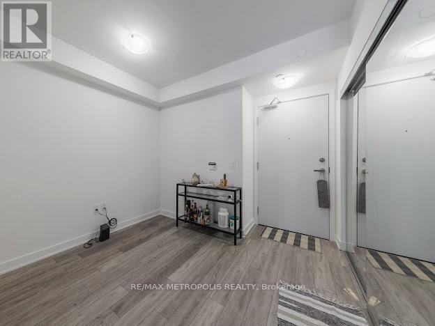 Photo du bâtiment - 195 Redpath Ave