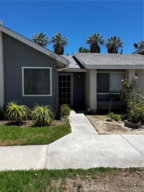 Primary Photo - 25964 Baylor Way