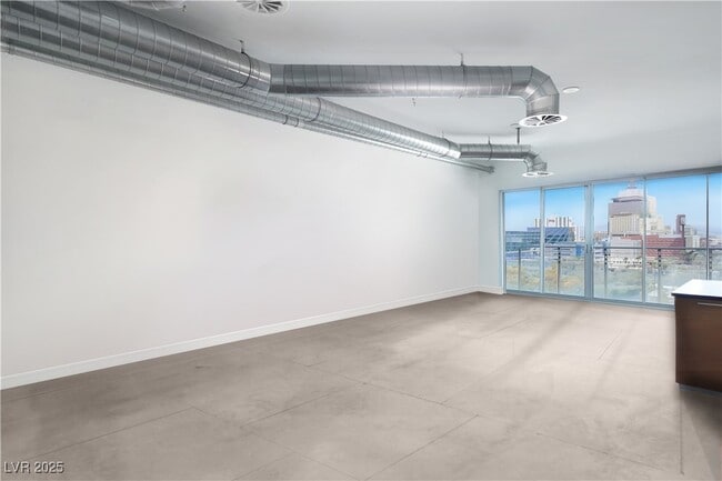 Foto del edificio - 200 Hoover Ave