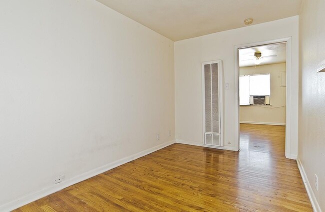 Building Photo - 3604 San Jacinto St