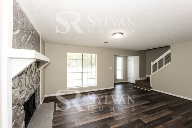 Building Photo - Living where You Love is Good for your Heart!