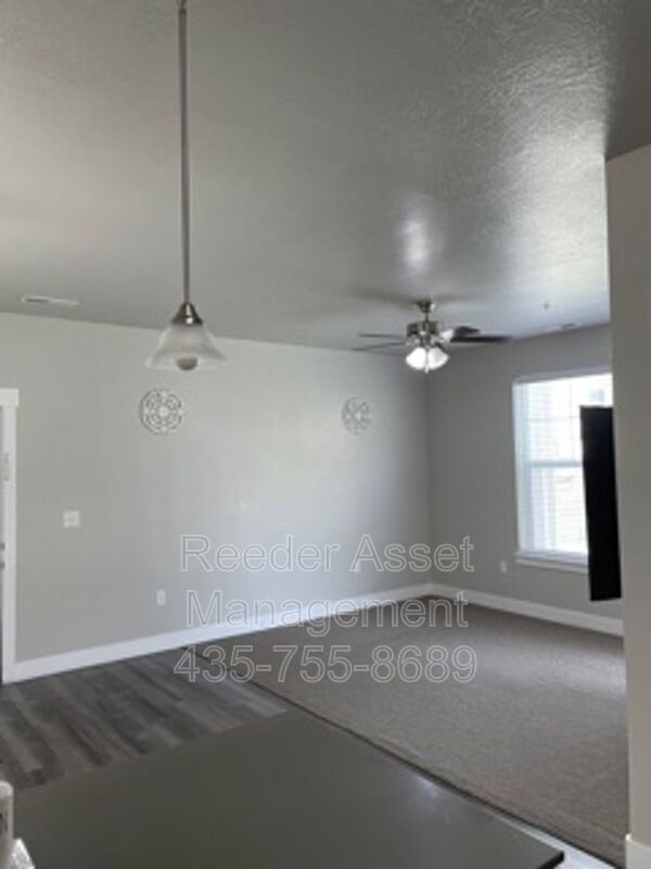 Building Photo - 4243 McKellen Dr