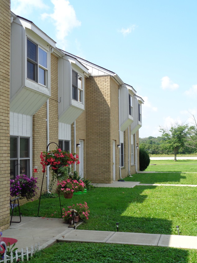 Foto principal - Dillsboro Townhomes