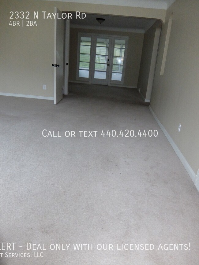 Foto del edificio - Beautiful 4 bedroom 2 bathroom home!