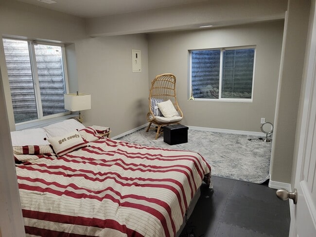 Foto del edificio - 6723 Issaquah Dr