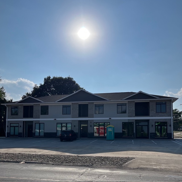 Primary Photo - 1011 N Columbus St