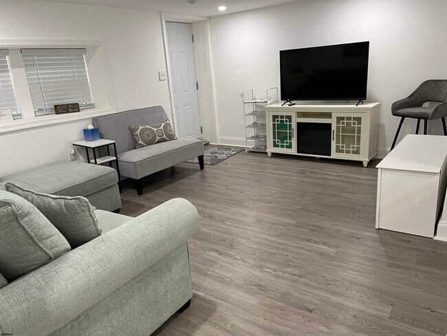 Foto del edificio - 3 S Richards Ave