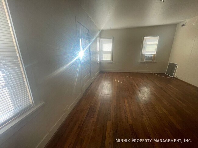 Foto del edificio - 501 25th St