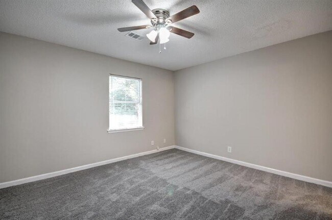 Foto del edificio - 925 Westland Dr SW