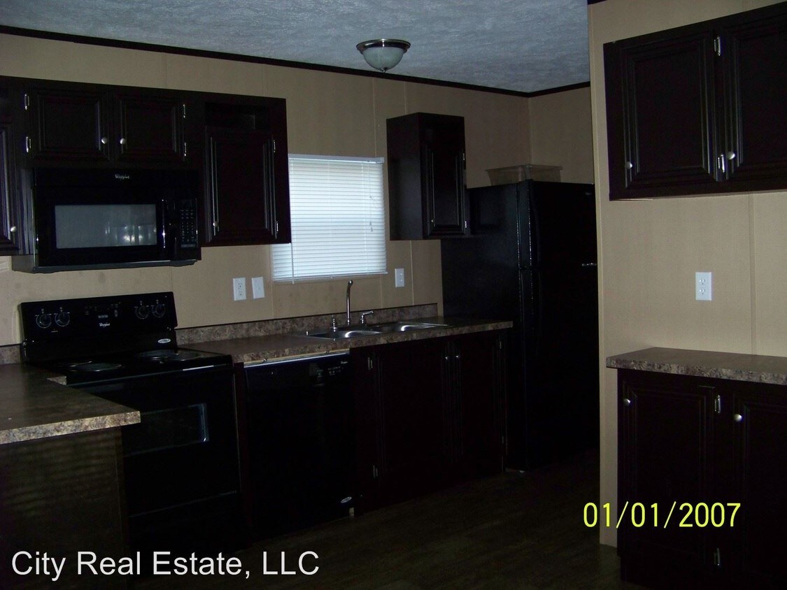 Building Photo - 28 Stradley Mountain Rd