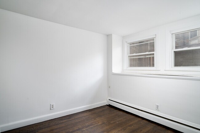 Foto del edificio - 21 Regent Cir