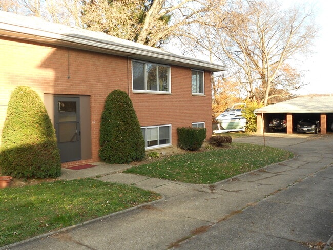 Building Photo - 1651 3rd St